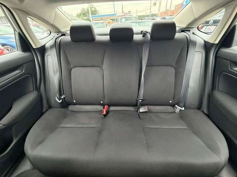 Used 2022 Honda Civic LX image 21