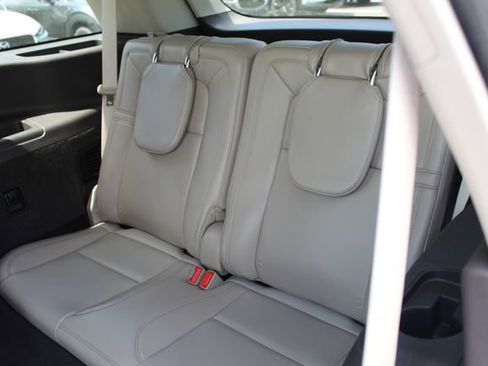 Certified 2024 Lincoln Aviator Reserve w/ Jet Package AWD/4WD image 17