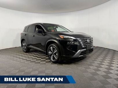 Used 2025 Nissan Rogue SL w/ Tech Package