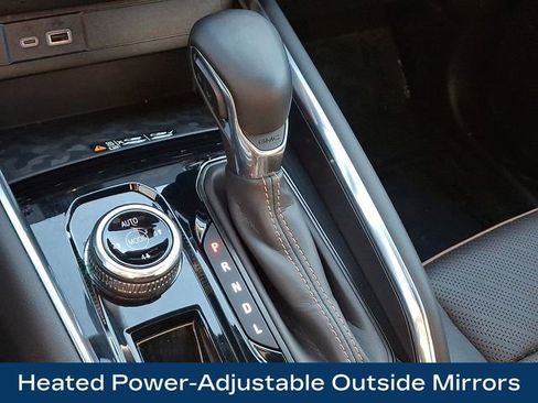 Used 2024 GMC Canyon AT4 w/ AT4 Premium Package image 19