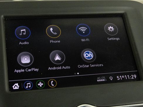 Used 2020 Chevrolet Equinox LS image 22