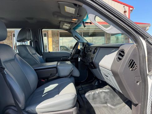 Used 2016 Ford F450 XL w/ Power Equipment Group image 21