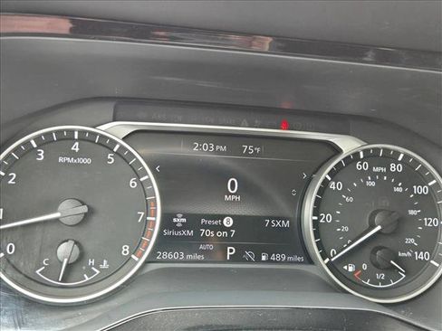 Used 2025 Nissan Pathfinder SV AWD/4WD image 11