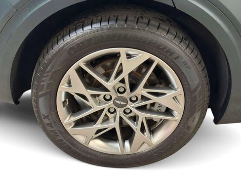 Used 2023 Genesis GV70 2.5T w/ Advanced Package AWD/4WD image 14