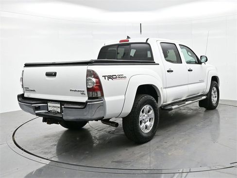 Used 2012 Toyota Tacoma PreRunner image 7