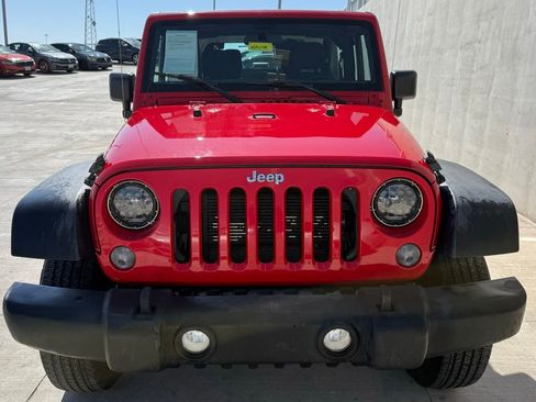 Used 2015 Jeep Wrangler Sport AWD/4WD image 3