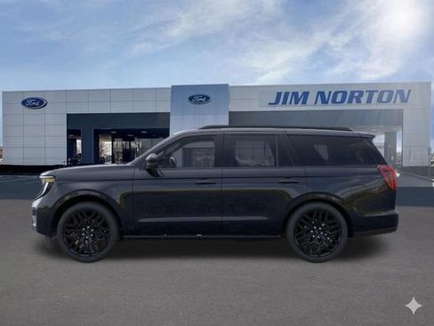 New 2026 Ford Expedition Platinum w/ Stealth Performance Package AWD/4WD image 4