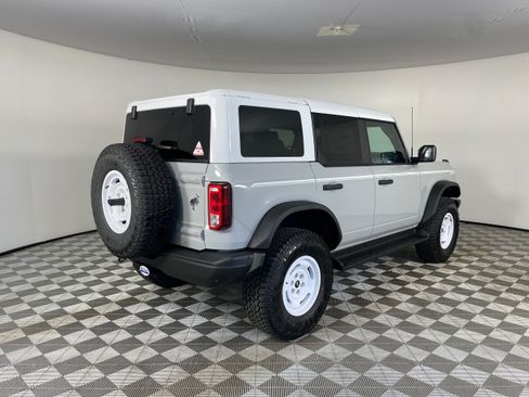 New 2026 Ford Bronco Heritage Edition AWD/4WD image 14