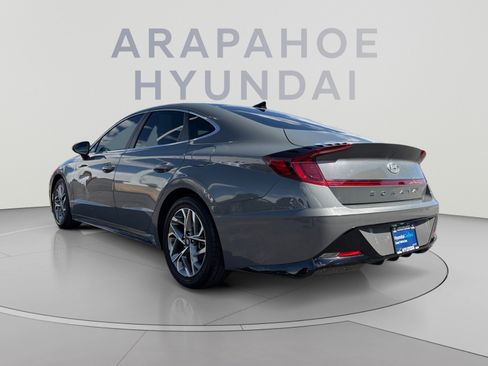 Used 2022 Hyundai Sonata SEL w/ Convenience Package FWD image 3