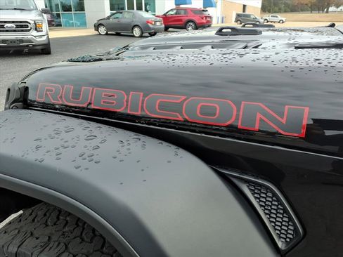 Used 2024 Jeep Wrangler Unlimited Rubicon image 8