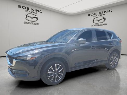 Used 2017 MAZDA CX-5 Grand Touring image 2
