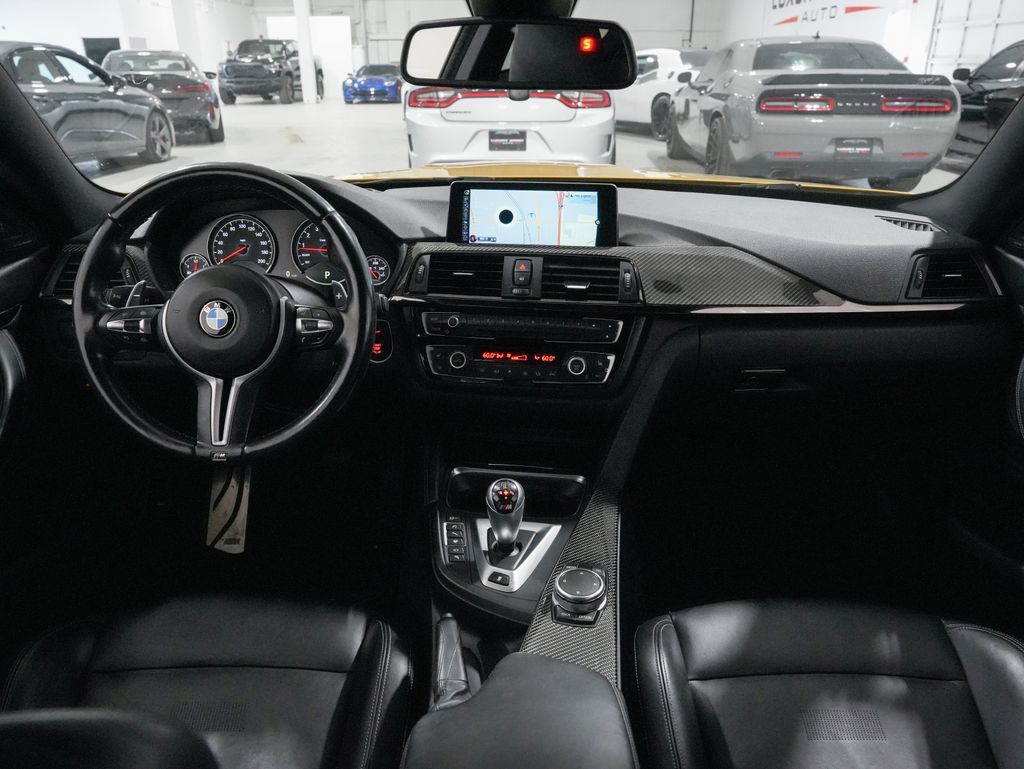 Used 2015 BMW M4 Coupe w/ Executive Package RWD image 25