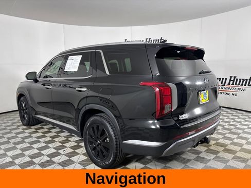 Used 2024 Hyundai Palisade SEL FWD image 9