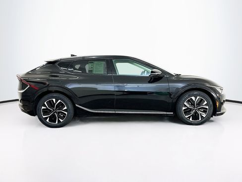 Used 2024 Kia EV6 Wind w/ Wind Technology Package AWD/4WD image 10