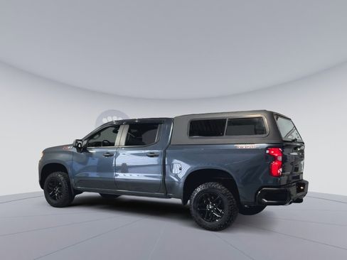 Used 2021 Chevrolet Silverado 1500 Custom Trail Boss AWD/4WD image 10