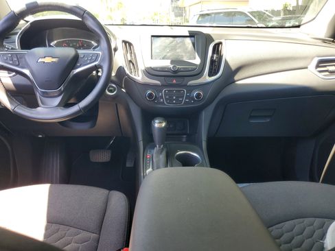 Used 2019 Chevrolet Equinox LT image 14
