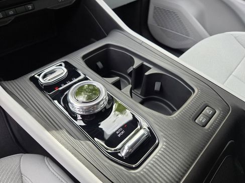 New 2026 Jeep Cherokee Laredo AWD/4WD image 13