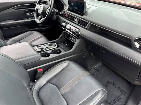 Certified 2024 Honda Pilot EX-L image 32