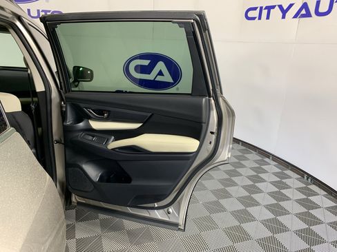 Used 2019 Subaru Ascent Premium AWD/4WD image 37