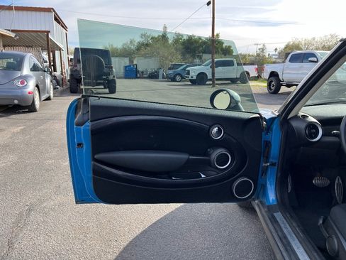 Used 2013 MINI Cooper S image 13