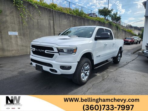 Used 2022 RAM 1500 Laramie AWD/4WD image 1
