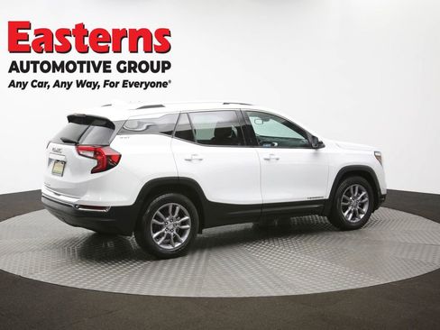 Used 2023 GMC Terrain SLT image 44
