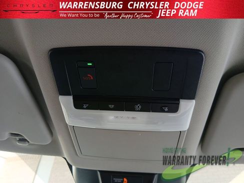 Used 2024 Nissan Rogue SV AWD/4WD image 27