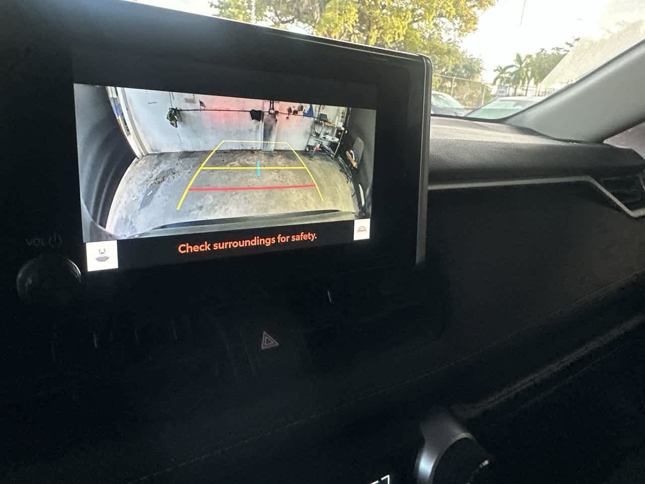 Used 2025 Toyota RAV4 XLE FWD image 19