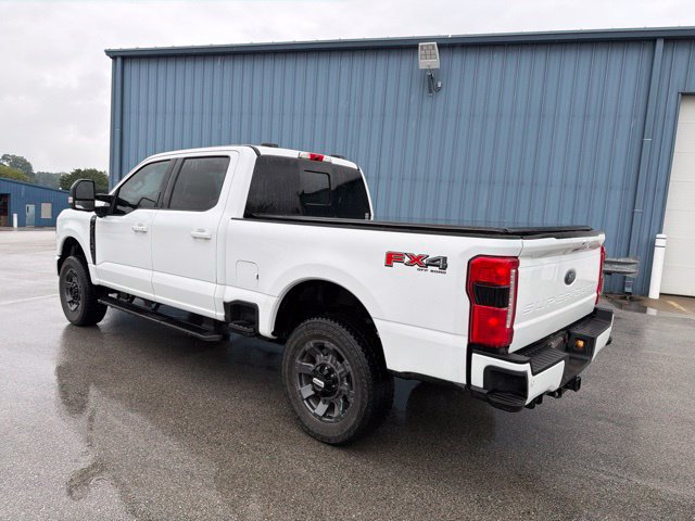 Used 2024 Ford F350 Lariat w/ Lariat Ultimate Package AWD/4WD image 2