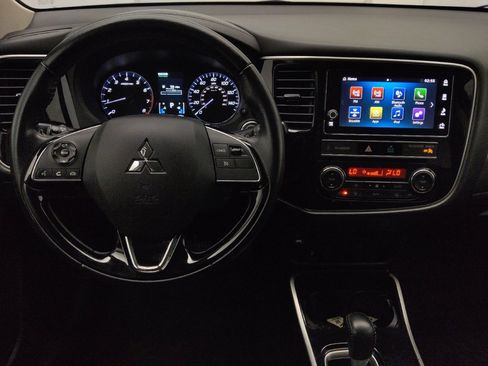 Used 2019 Mitsubishi Outlander SE AWD/4WD image 22