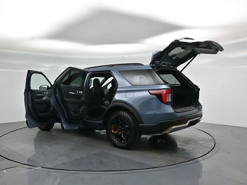 New 2026 Ford Explorer Tremor image 37