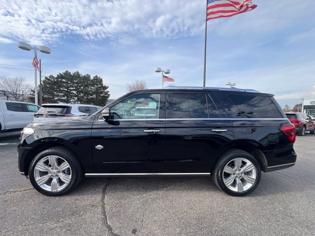 Used 2023 Ford Expedition King Ranch AWD/4WD image 9