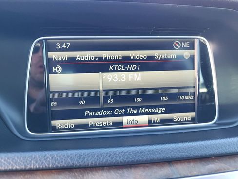 Used 2015 Mercedes-Benz E 350 4MATIC Sedan w/ Premium 1 Package image 21