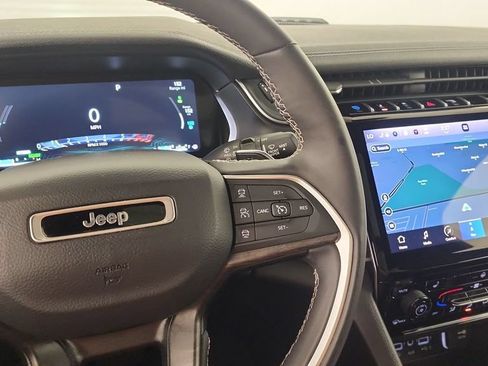 Used 2024 Jeep Grand Cherokee Limited 4xe AWD/4WD image 19