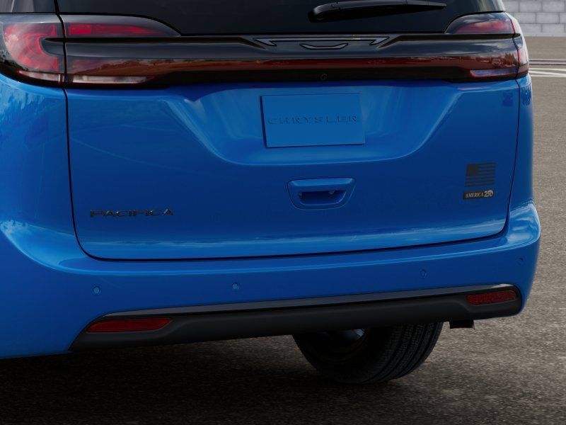 New 2027 Chrysler Pacifica Select FWD image 14