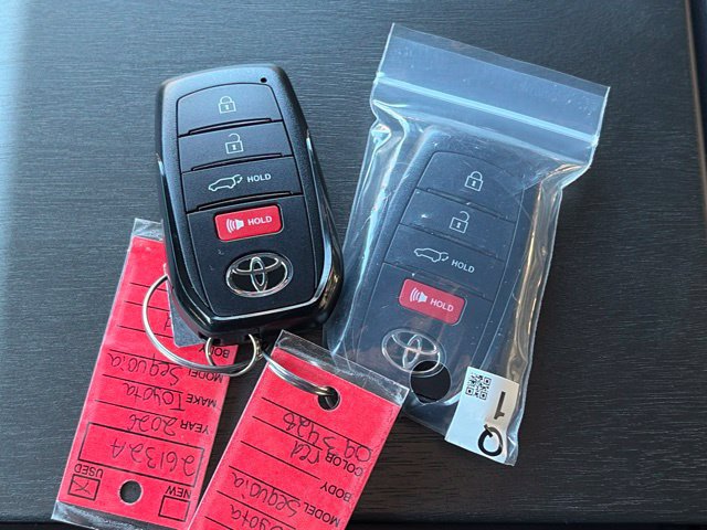 Used 2026 Toyota Sequoia Capstone AWD/4WD image 26