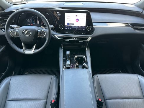 Certified 2025 Lexus RX 350 FWD w/ Accessory Package image 17