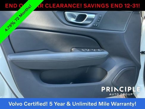 Certified 2025 Volvo V60 B5 Cross Country Plus image 22