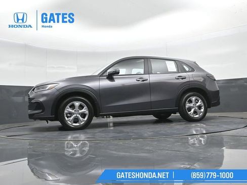 Certified 2024 Honda HR-V LX image 37