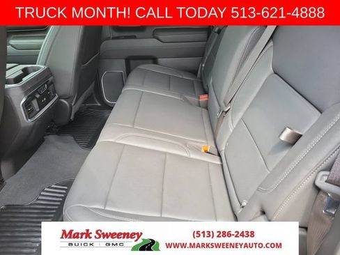 Used 2024 Chevrolet Silverado 2500 LTZ w/ LTZ Convenience Package AWD/4WD image 12