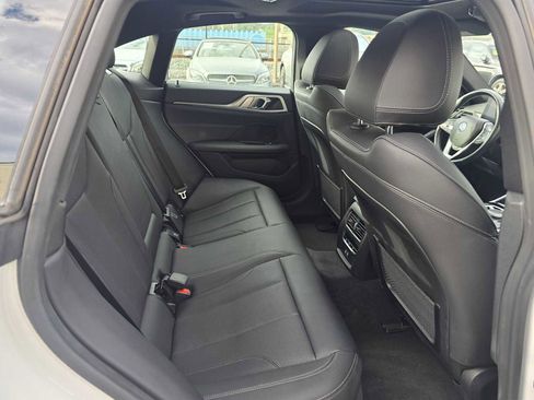 Used 2023 BMW i4 eDrive40 image 13