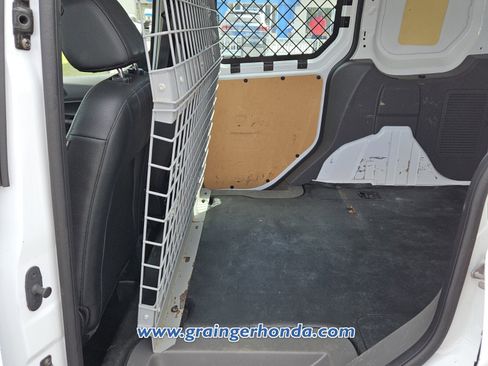 Used 2019 Ford Transit Connect XL image 11