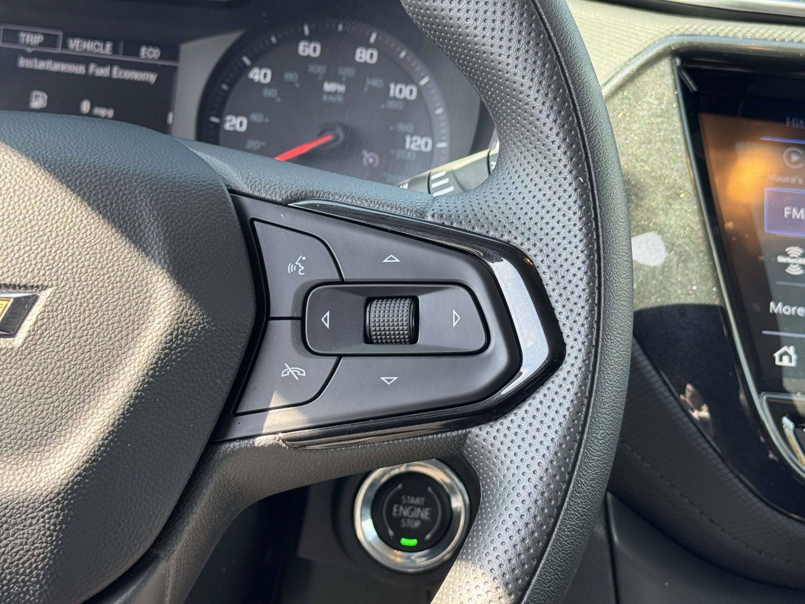 Used 2023 Chevrolet TrailBlazer LT w/ Convenience Package AWD/4WD image 8