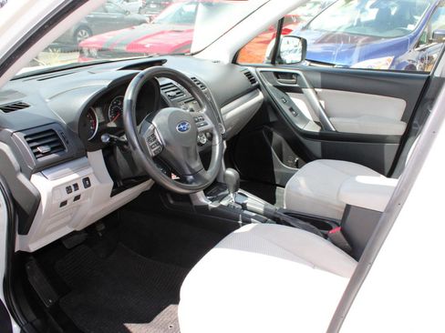 Used 2015 Subaru Forester 2.5i Premium w/ All-Weather Package AWD/4WD image 12