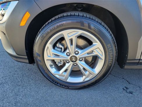 Used 2022 Hyundai Kona SEL image 31