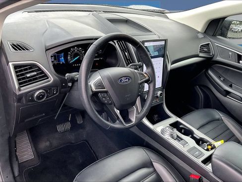 Used 2024 Ford Edge SEL w/ Convenience Package AWD/4WD image 17
