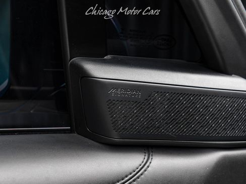 Used 2023 Land Rover Range Rover Autobiography image 41