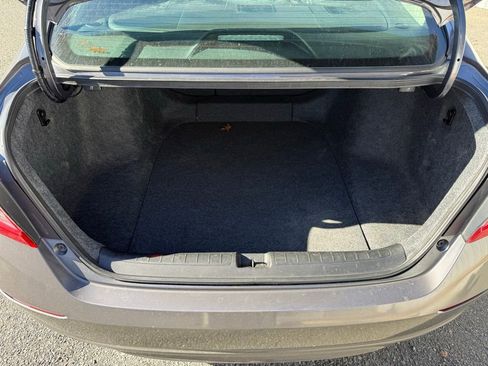 Used 2020 Honda Accord EX image 5