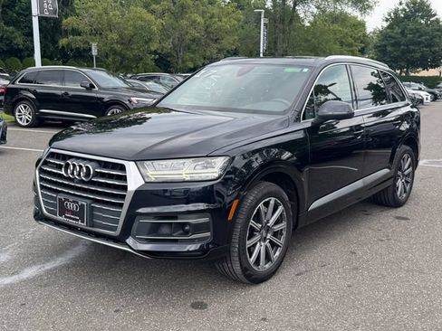 Used 2017 Audi Q7 3.0T Premium Plus w/ Premium Plus Package AWD/4WD image 8