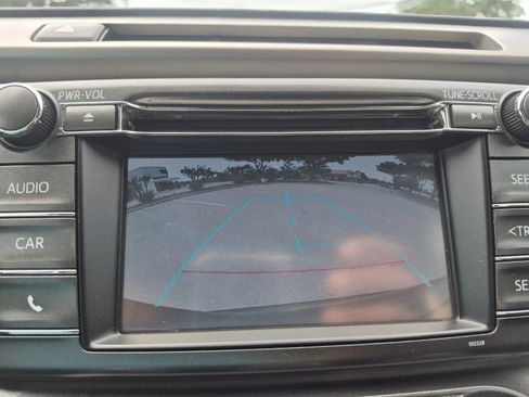 Used 2014 Toyota RAV4 LE FWD image 24